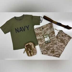 Boy's 4-Piece Camo Set: BDU Pants, T-Shirt, Pouch, Belt | Kid's size Small NEW